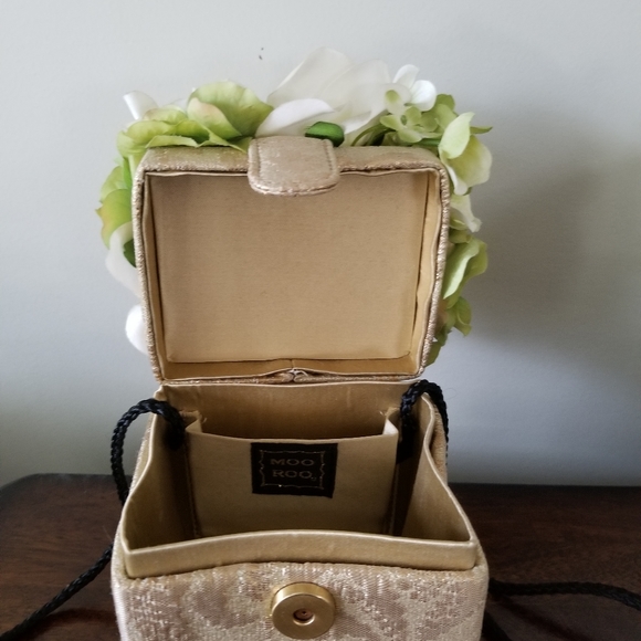 Moo Roo Handmade Purse - Picture 6 of 8